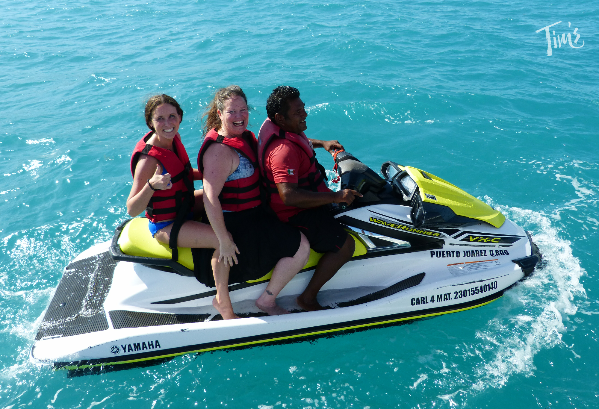 Cancun Parasailing and Wave Runner Rentals
